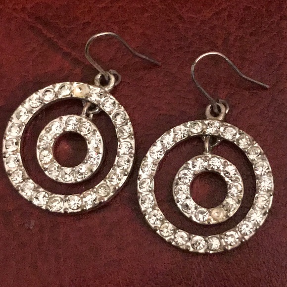 Earrings - Picture 3 of 5